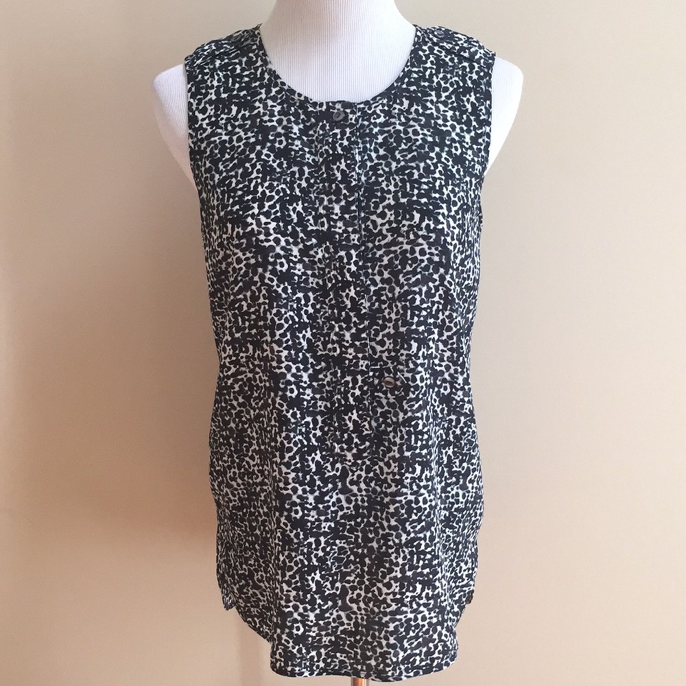 LOFT Sleeveless Top Size 2